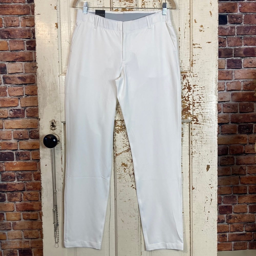 💙 Under Armour Heat Gear White Straight leg pant